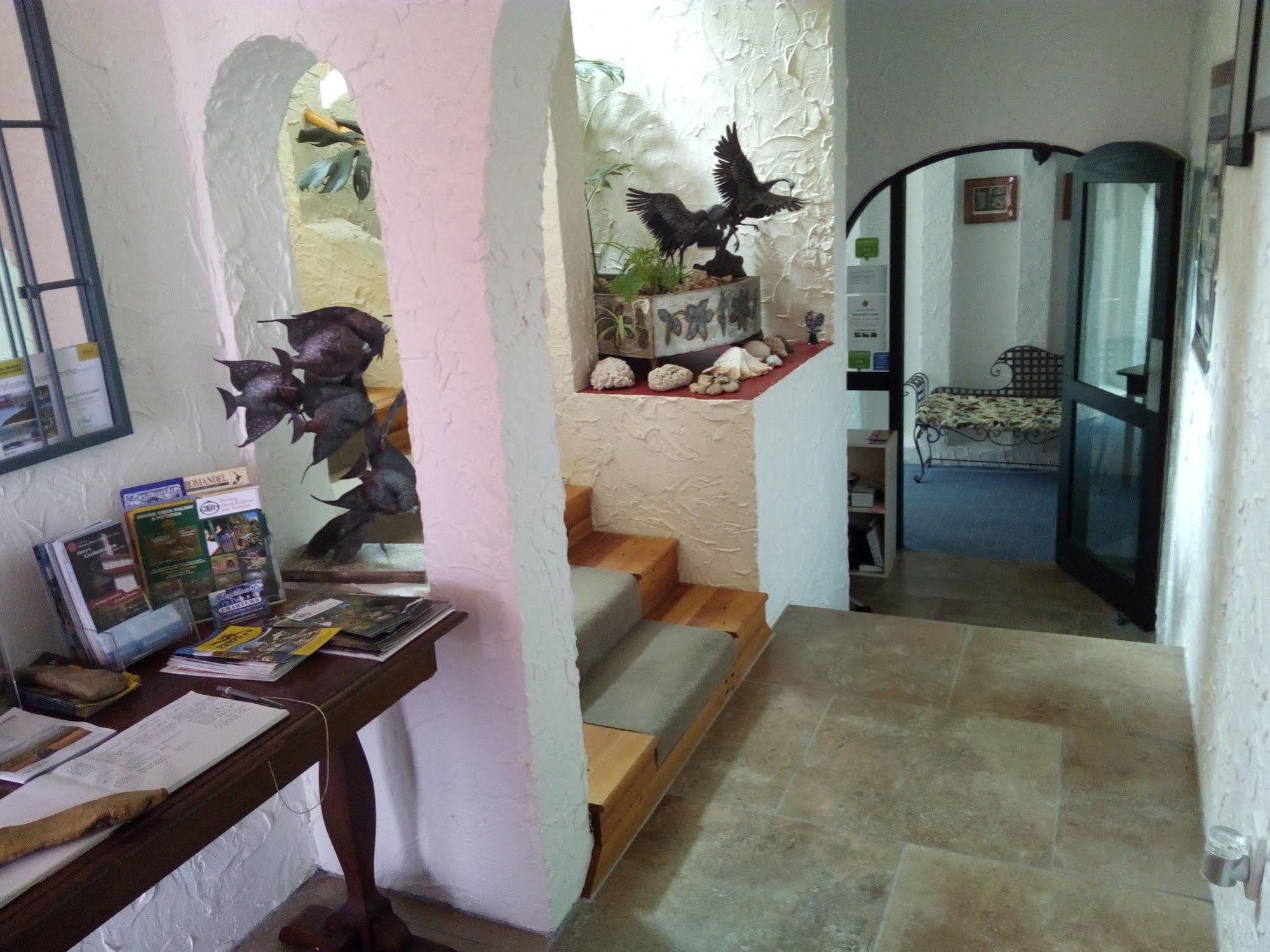 La Casa Te Puru Lodge Buitenkant foto